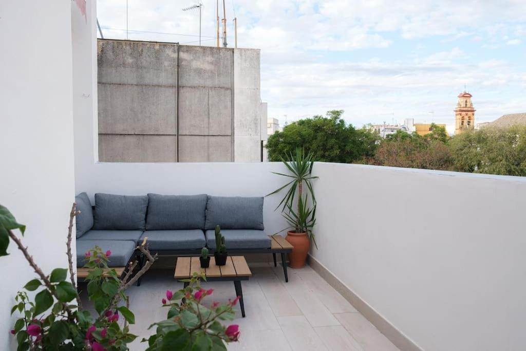 Апартаменты Atico Exclusivo Con Terraza En Santa Catalina Севилья Экстерьер фото